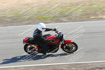 media/Feb-05-2023-Classic Track Day (Sun) [[c35aca4a42]]/Group 2/session 1 turn 9/